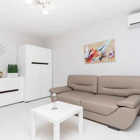 Apart Apartament *